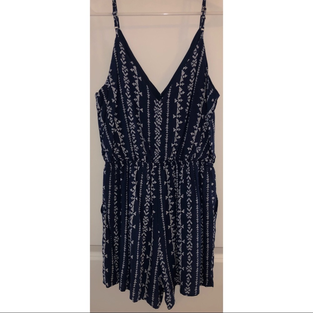 Romper - Picture 2 of 3